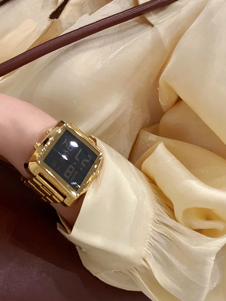 Дамски позлатени цифри ръчен часовник от неръждаема стомана за любителите на модата, широки квадратни водоустойчив светещи часовници . ' - ' . 5