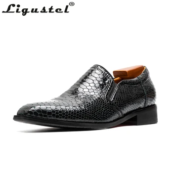 Ligustel/2020 Мъжки Обувки; Мъжки Дизайнерски Модела Обувки от Змийска кожа, С Червена Подметка; Модни Луксозни Сватбени Черни Обувки С остър пръсти ; по-Големи Размери